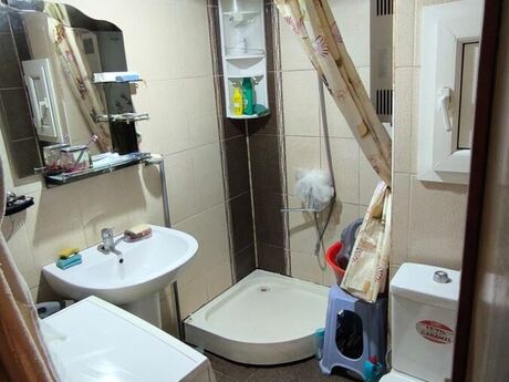 2 otaqlı köhnə tikili - Əhmədli q. - 45 m²
