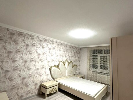 3 otaqlı köhnə tikili - Xalqlar Dostluğu m. - 75 m²