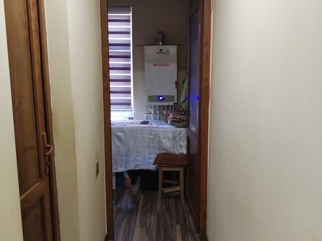 2 otaqlı köhnə tikili - Lökbatan q. - 42 m²