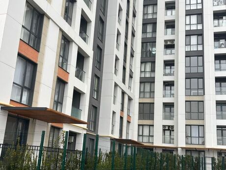 3 otaqlı yeni tikili - İnşaatçılar m. - 80 m²