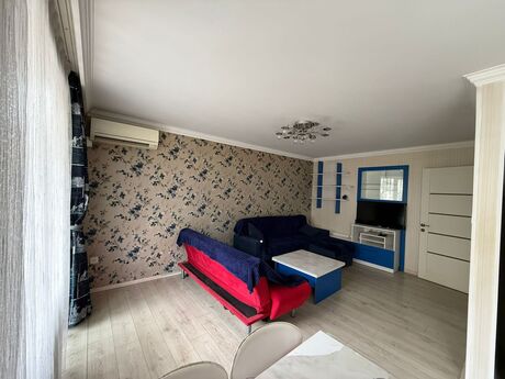 3 otaqlı köhnə tikili - 28 May m. - 65 m²