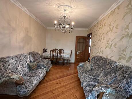 3 otaqlı köhnə tikili - Xətai r. - 80 m²