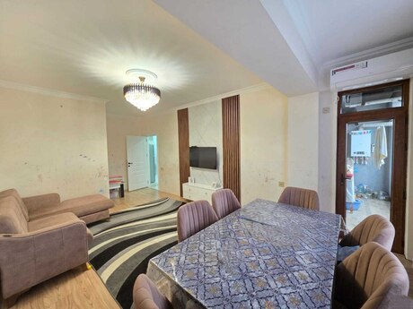 2 otaqlı yeni tikili - Yeni Günəşli q. - 52 m²