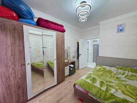 2 otaqlı yeni tikili - Yeni Günəşli q. - 52 m²