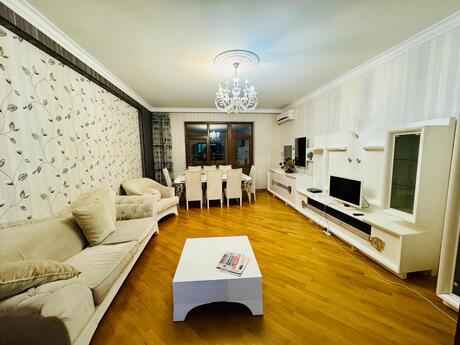 4 otaqlı yeni tikili - Nəsimi r. - 175 m²