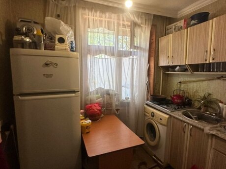 1 otaqlı köhnə tikili - Əhmədli m. - 35 m²