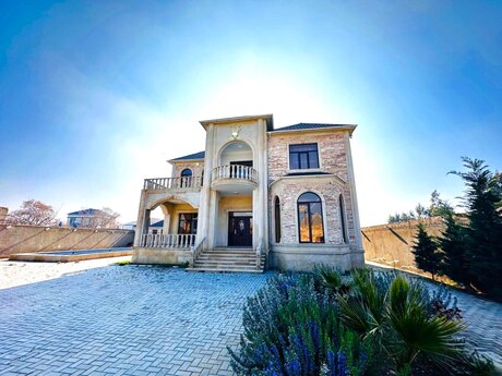 5 otaqlı həyət evi/bağ evi - Sabunçu r. - 400 m²