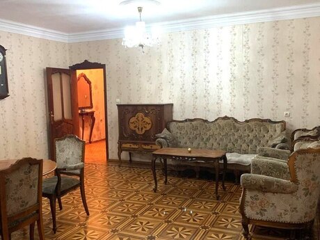 4 otaqlı köhnə tikili - Azadlıq Prospekti m. - 150 m²