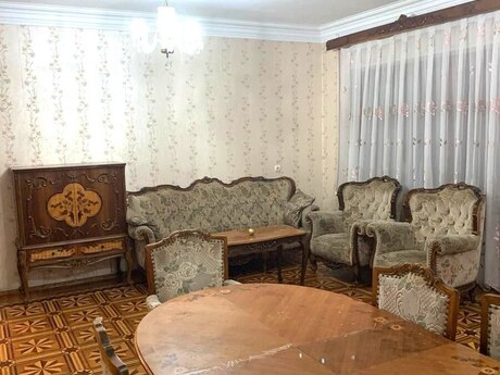 4 otaqlı köhnə tikili - Azadlıq Prospekti m. - 150 m²