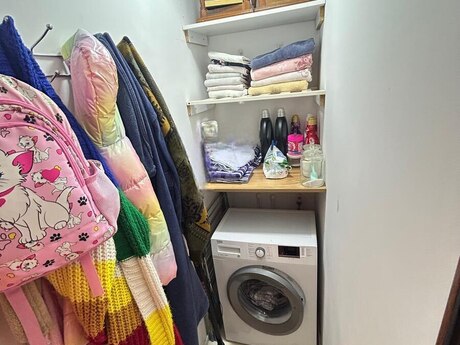 2 otaqlı köhnə tikili - Yeni Günəşli q. - 60 m²