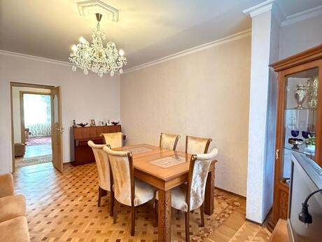 3 otaqlı köhnə tikili - Xalqlar Dostluğu m. - 75 m²