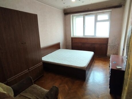 3 otaqlı köhnə tikili - Nəriman Nərimanov m. - 80 m²