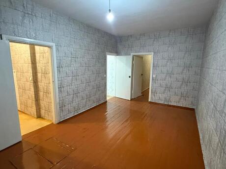 2 otaqlı köhnə tikili - Binəqədi r. - 50 m²