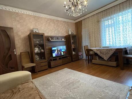 2 otaqlı köhnə tikili - 28 May m. - 65 m²