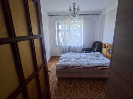 2 otaqlı köhnə tikili - İnşaatçılar m. - 60 m²