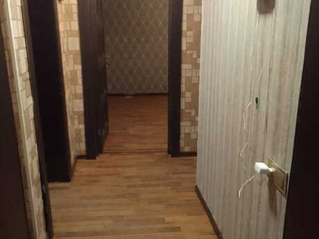 3 otaqlı köhnə tikili - Azadlıq Prospekti m. - 66 m²
