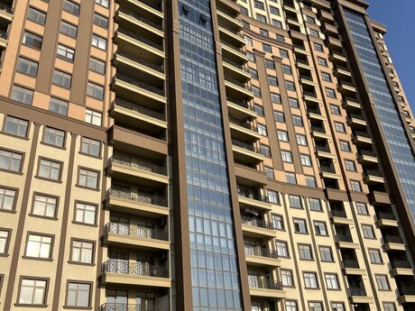 Elan №6113195 - Bakı, Əhmədli q., 3 otaqlı, 185 m², 14/18 mərtəbə