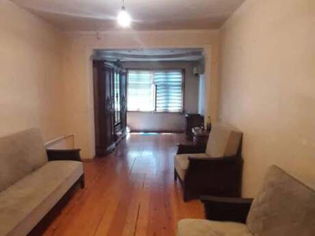 3 otaqlı köhnə tikili - Azadlıq Prospekti m. - 75 m²