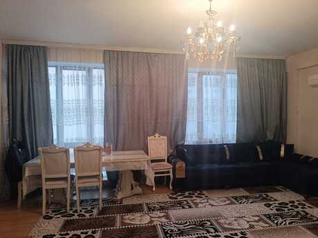 3 otaqlı mənzil, 82 m², Bakıxanov: 245 000 ₼ 3