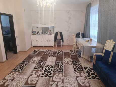 3 otaqlı mənzil, 82 m², Bakıxanov: 245 000 ₼ 2