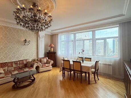 3 otaqlı yeni tikili - Şah İsmayıl Xətai m. - 137 m²