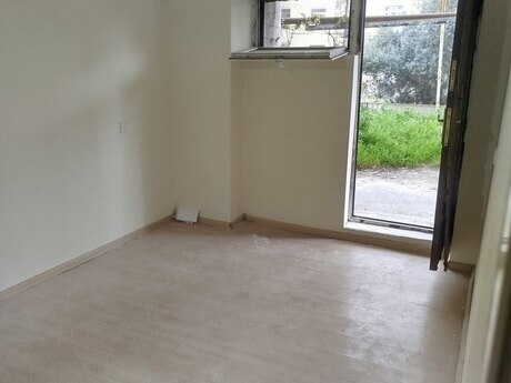 3 otaqlı köhnə tikili - Elmlər Akademiyası m. - 57 m²