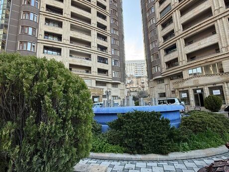4 otaqlı yeni tikili - Nizami m. - 195 m²