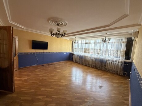 3 otaqlı köhnə tikili - 28 May m. - 90 m²