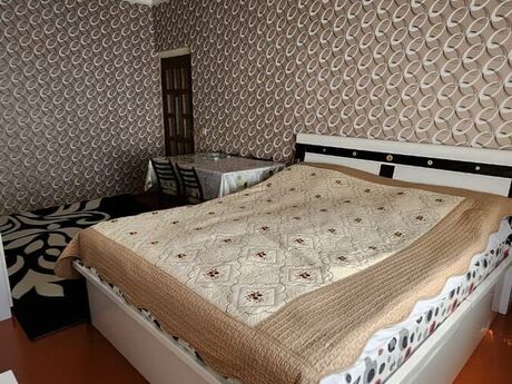 5 otaqlı köhnə tikili - Qaraçuxur q. - 120 m²
