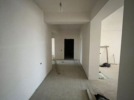 4 otaqlı yeni tikili - Azadlıq Prospekti m. - 160 m²