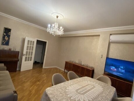 Объявление №6113343 - Баку, м. Нариман Нариманов, 2-комн., 90 м², 17/19 этаж