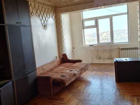 2 otaqlı köhnə tikili - Bakıxanov q. - 60 m²