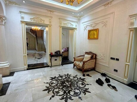 Sahildə 4 otaqlı köhnə tikili mənzil satılır, 216 m², 580 000 AZN, şəkil 5 / 12