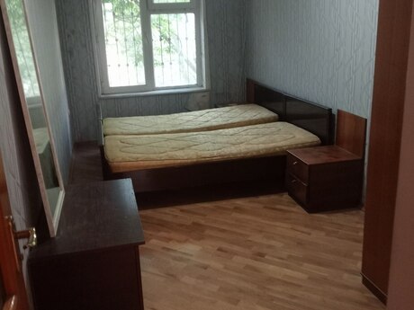 2 otaqlı köhnə tikili - Elmlər Akademiyası m. - 60 m²