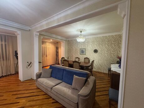 4 otaqlı köhnə tikili - Memar Əcəmi m. - 115 m²
