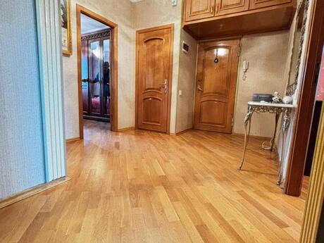 3 otaqlı köhnə tikili - Xalqlar Dostluğu m. - 85 m²