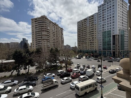 4 otaqlı köhnə tikili - Nərimanov r. - 120 m²