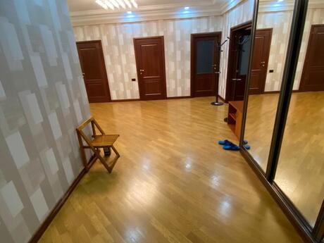 3 otaqlı yeni tikili - 28 May m. - 180 m²