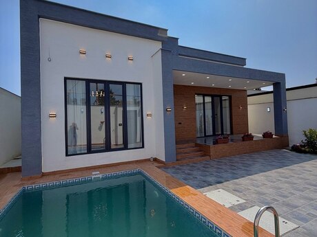 4 otaqlı həyət evi/bağ evi - Şüvəlan q. - 160 m²