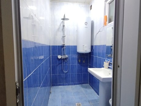 2 otaqlı köhnə tikili - Bakıxanov q. - 65 m²