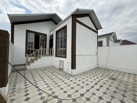 2 otaqlı həyət evi/bağ evi - Məmmədli q. - 50 m²