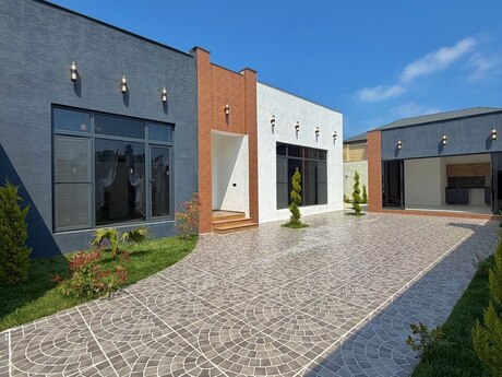 4 otaqlı həyət evi/bağ evi - Şüvəlan q. - 170 m²