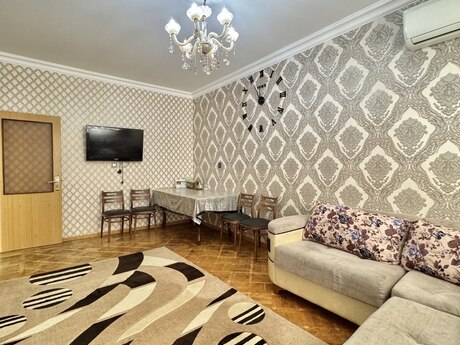 3-комн. вторичка - м. Ази Асланов - 80 м²