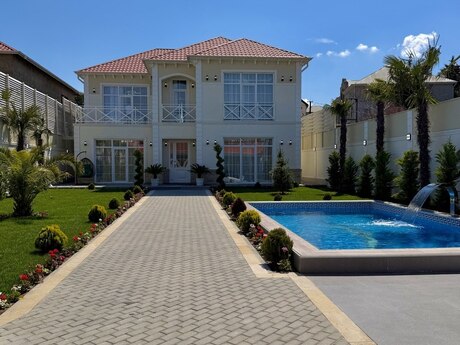 5 otaqlı həyət evi/bağ evi - Mərdəkan q. - 300 m²