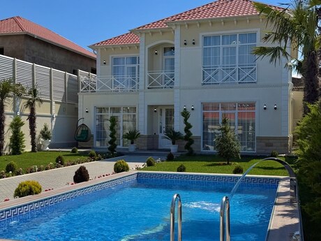 5 otaqlı həyət evi/bağ evi - Mərdəkan q. - 300 m²
