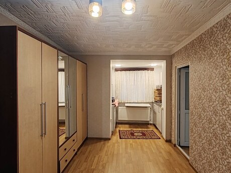 Elan №6113468 - Bakı, İnşaatçılar m., 2 otaqlı, 40 m², 5/5 mərtəbə