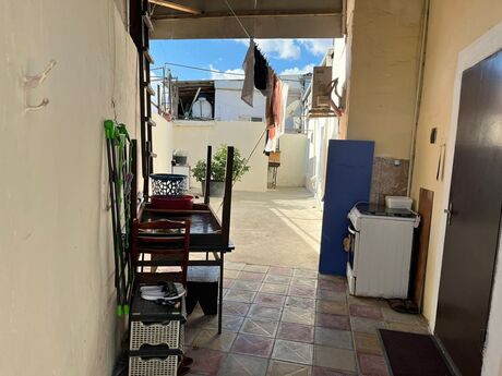 4 otaqlı həyət evi/bağ evi - Binəqədi r. - 110 m²