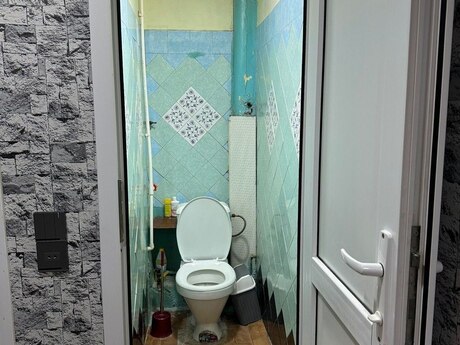 3 otaqlı köhnə tikili - Əhmədli m. - 80 m²