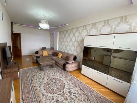 3 otaqlı yeni tikili - Xətai r. - 134 m²