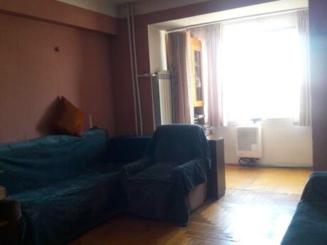3 otaqlı köhnə tikili - Nəriman Nərimanov m. - 90 m²